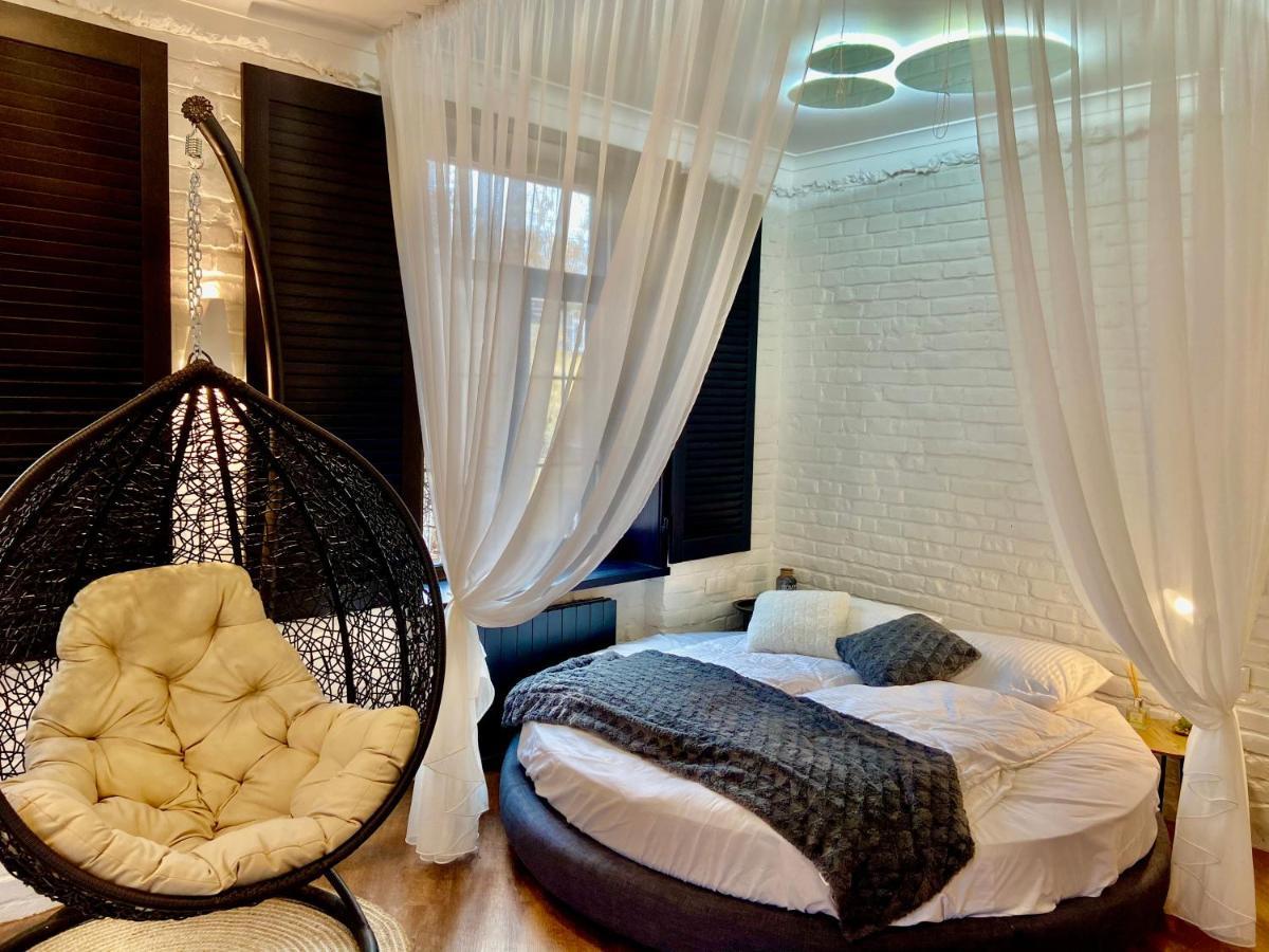 Romantic apartment on Andriivskyi Kiev Exterior foto